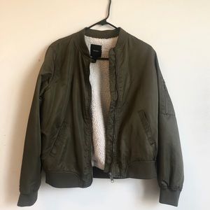 Bomber jacket